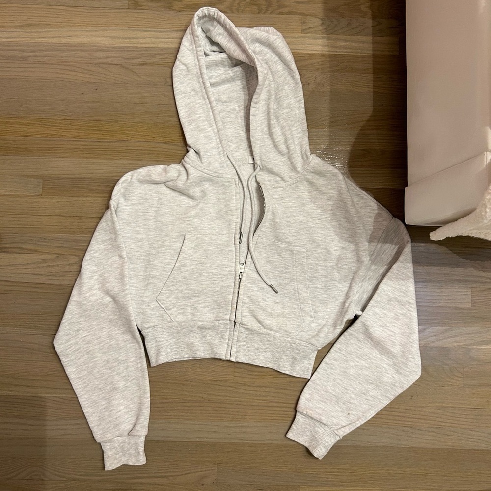 Garage Women's Gray Cropped Hoodie Sweater